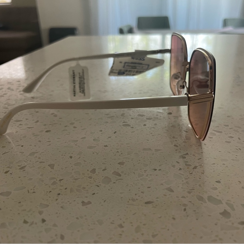 Martha Stewart trendy sunglasses white champagne brown flat celebrity TikTok - Picture 3 of 3